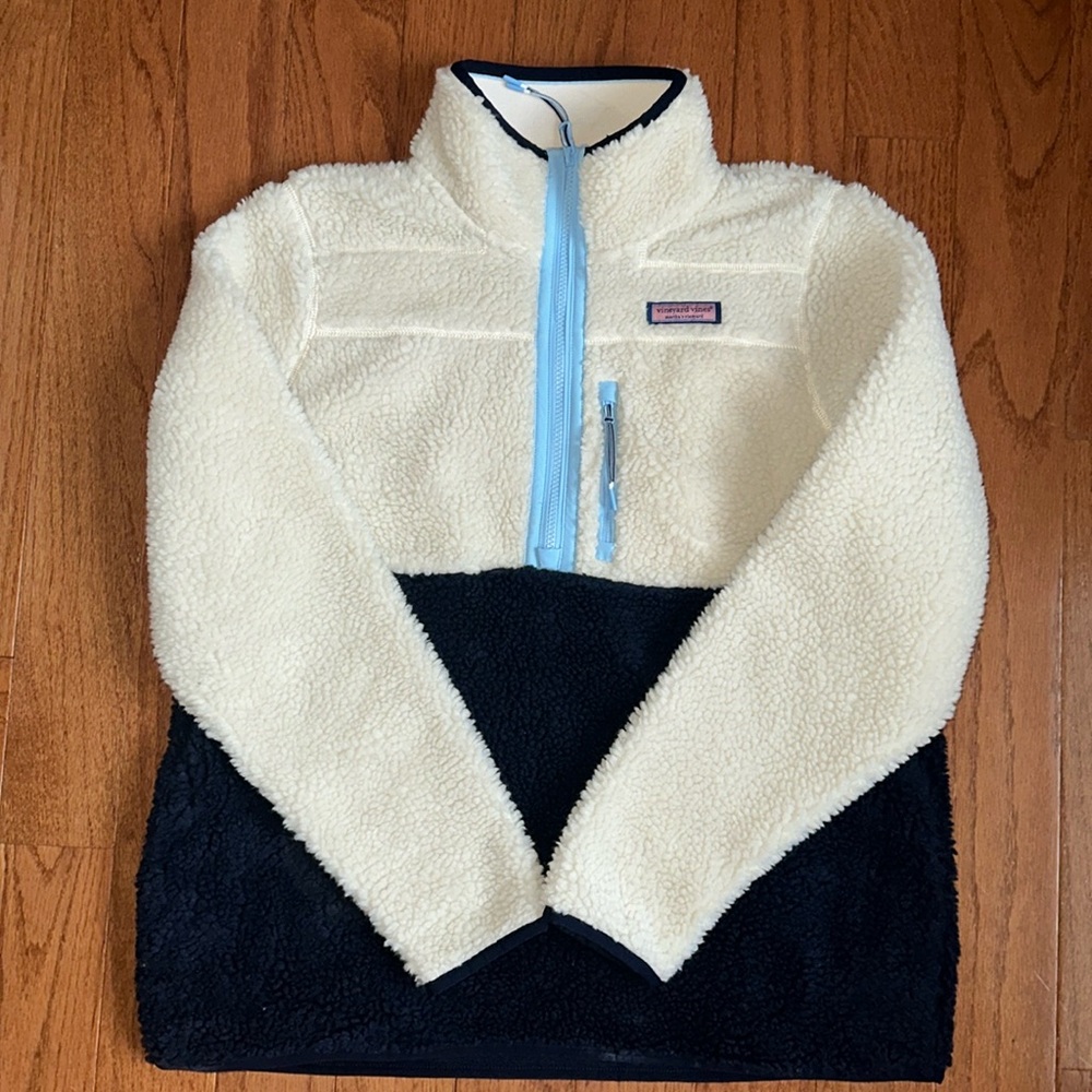 Women’s M Vineyard Vines Fleece Pulliver